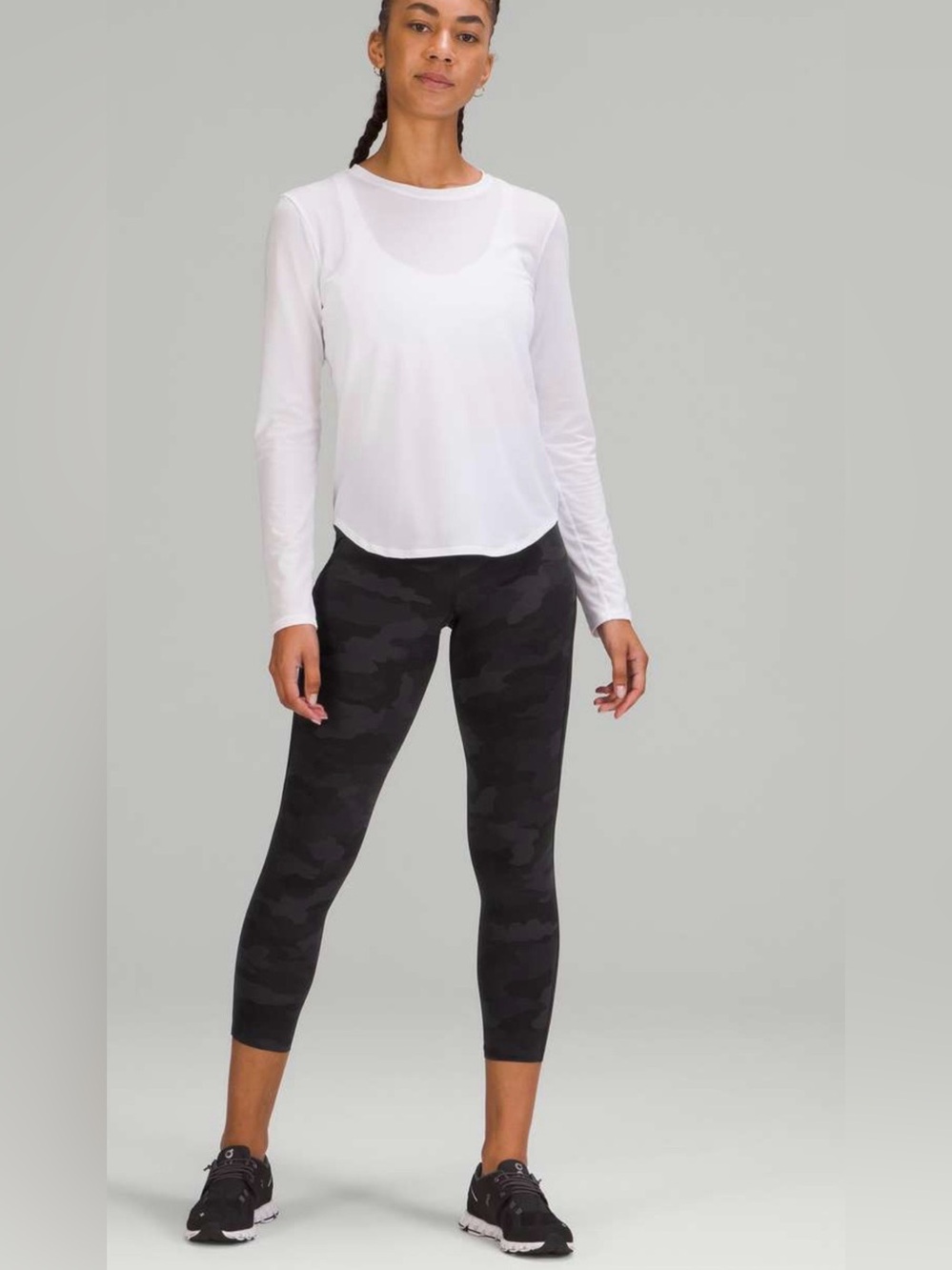 Lululemon Base Pace High-Rise Leggings 25” Black Camo, size 14, like new!